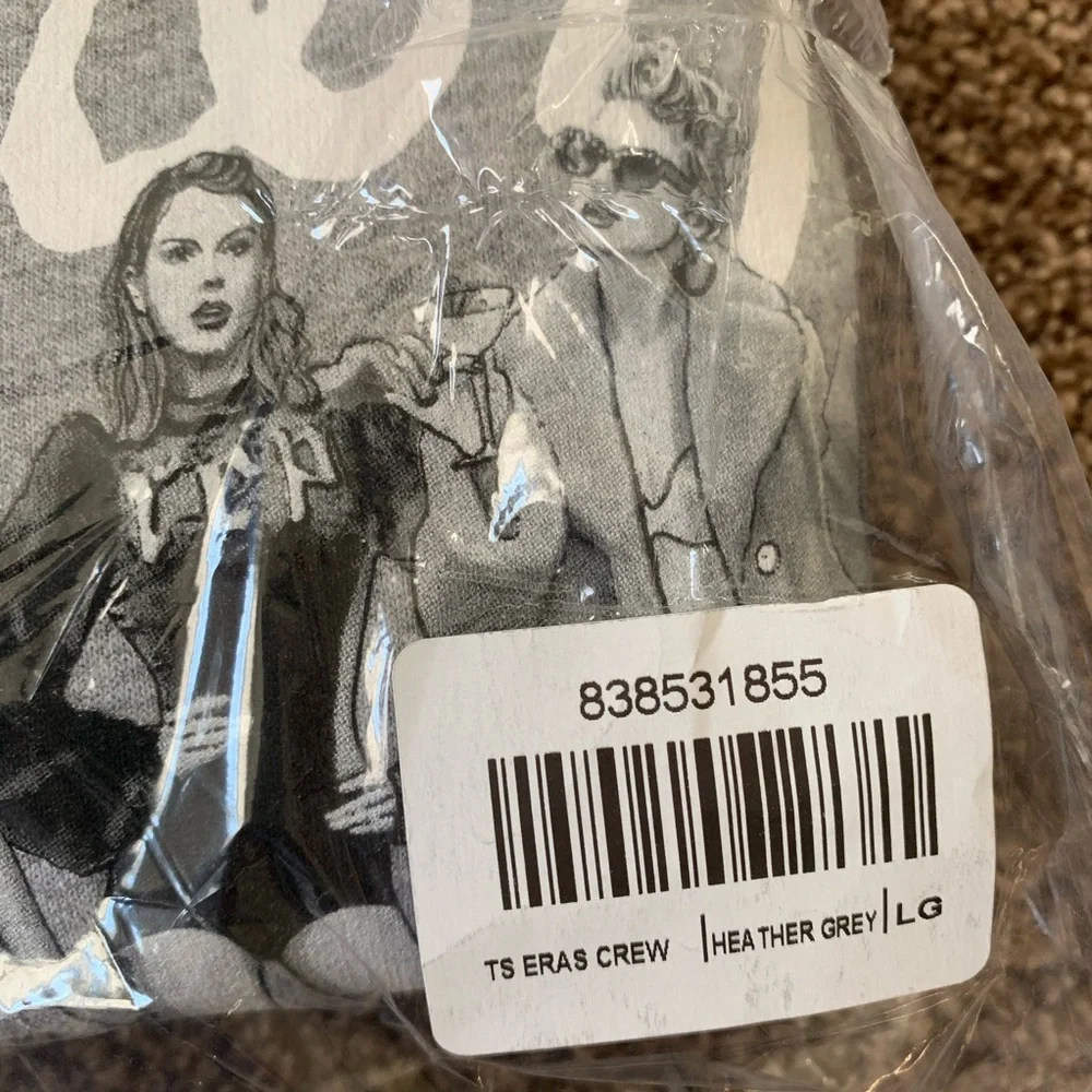 NEW Taylor Swift Eras Crewneck Grayscale - Picture 4 of 7
